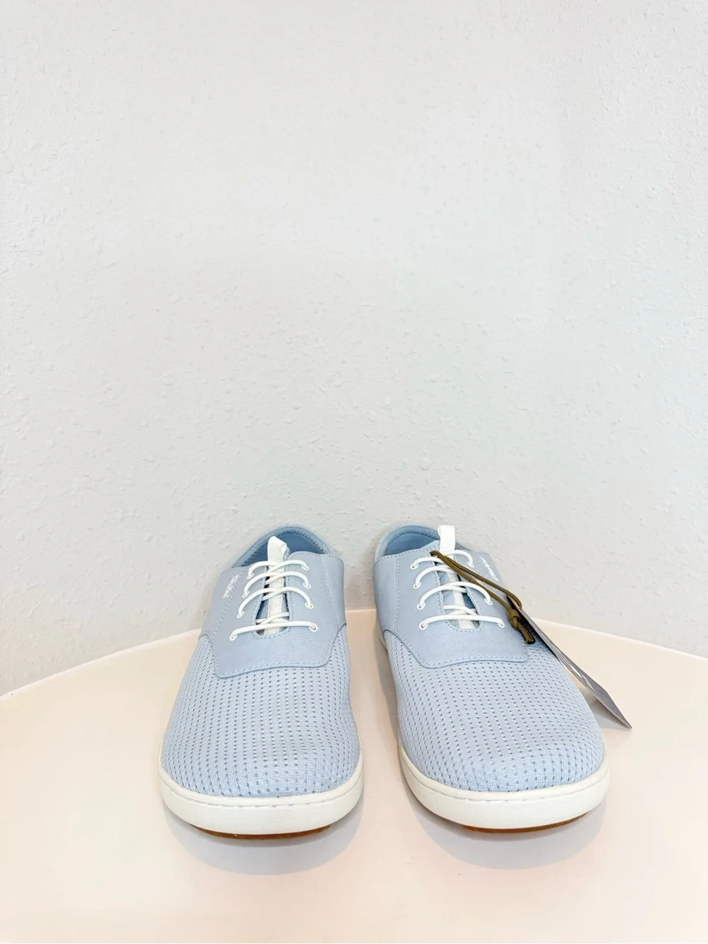 OluKai Nohea Moku Men’s Light Blue Denim Canvas Shoes Size 10 NWT